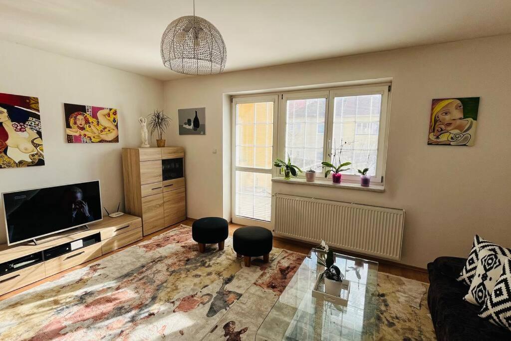 Harrison Homes 01 Praga